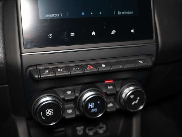 Fahrzeugbild eines Renault Clio