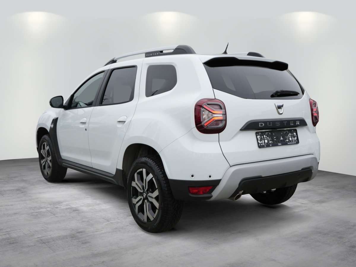 Fahrzeugbild eines Dacia Duster