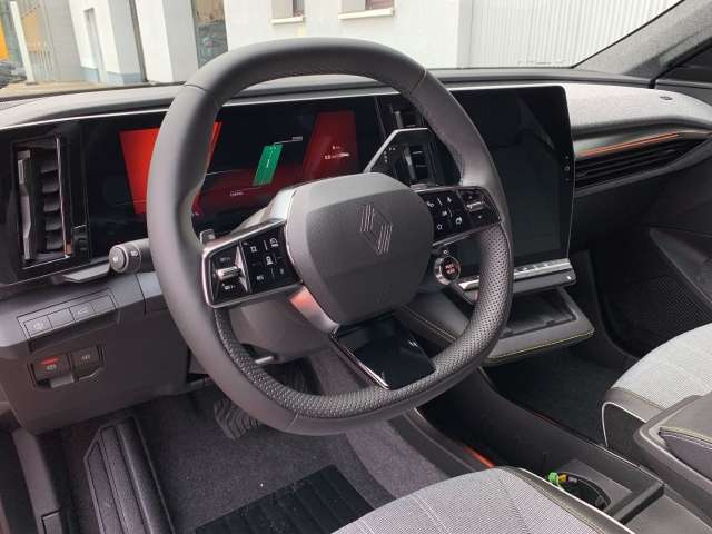 Fahrzeugbild eines Renault Scenic E-TECH