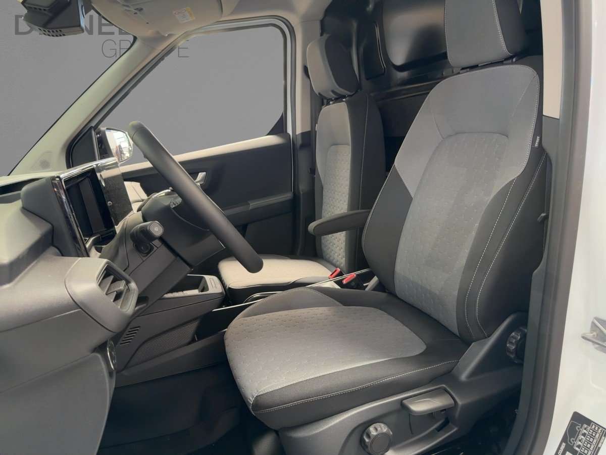 Fahrzeugbild eines Ford Transit Courier