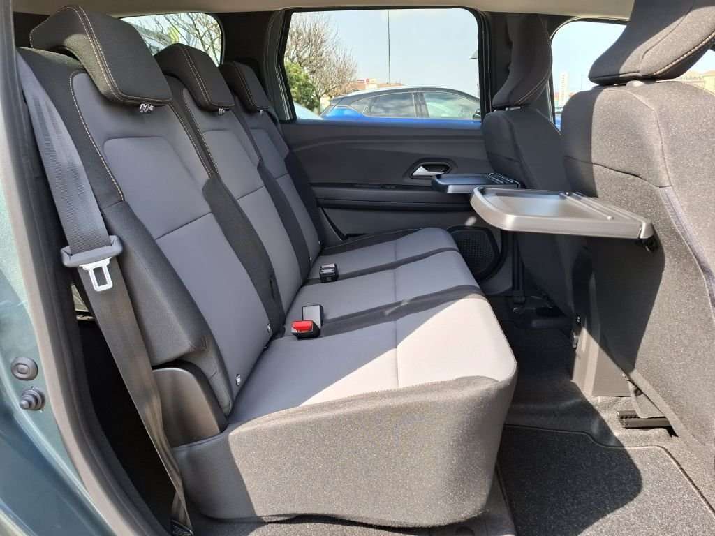 Fahrzeugbild eines Dacia Jogger