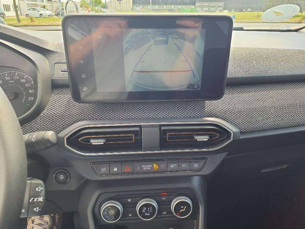 Fahrzeugbild eines Dacia Sandero