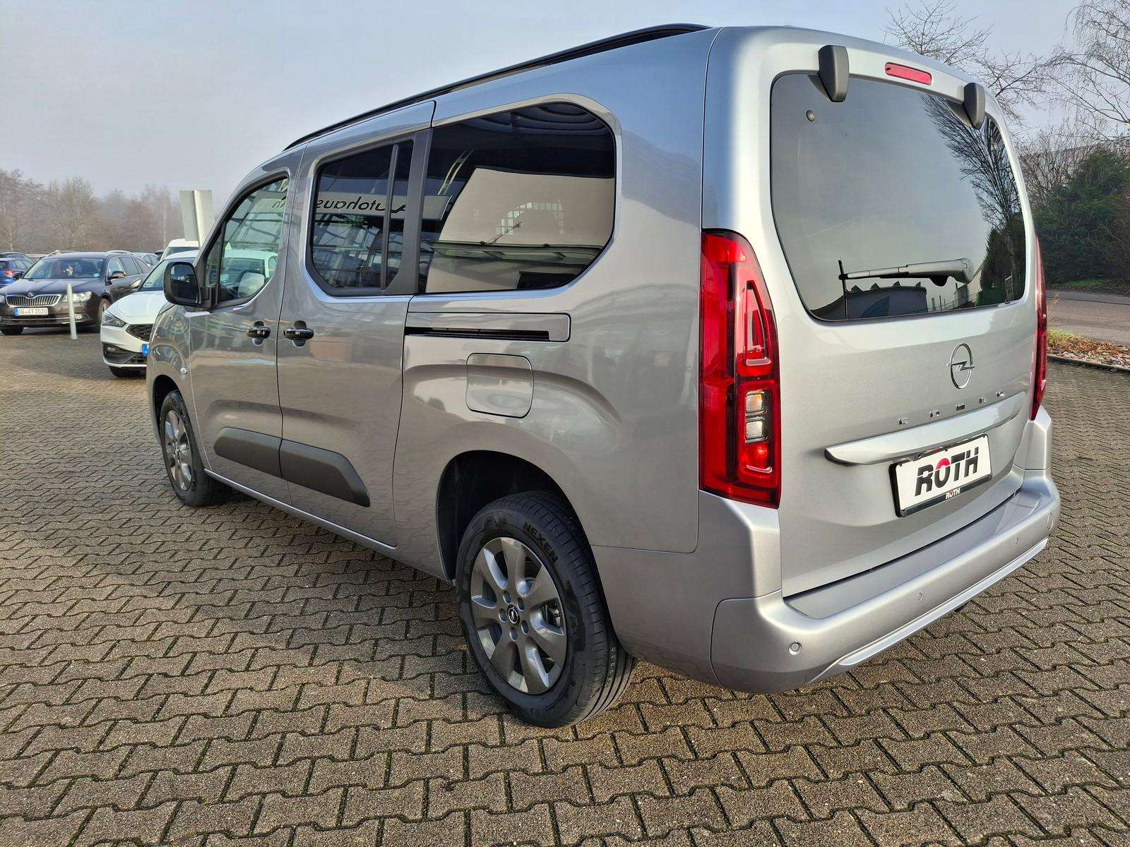 Fahrzeugbild eines Opel Combo Life