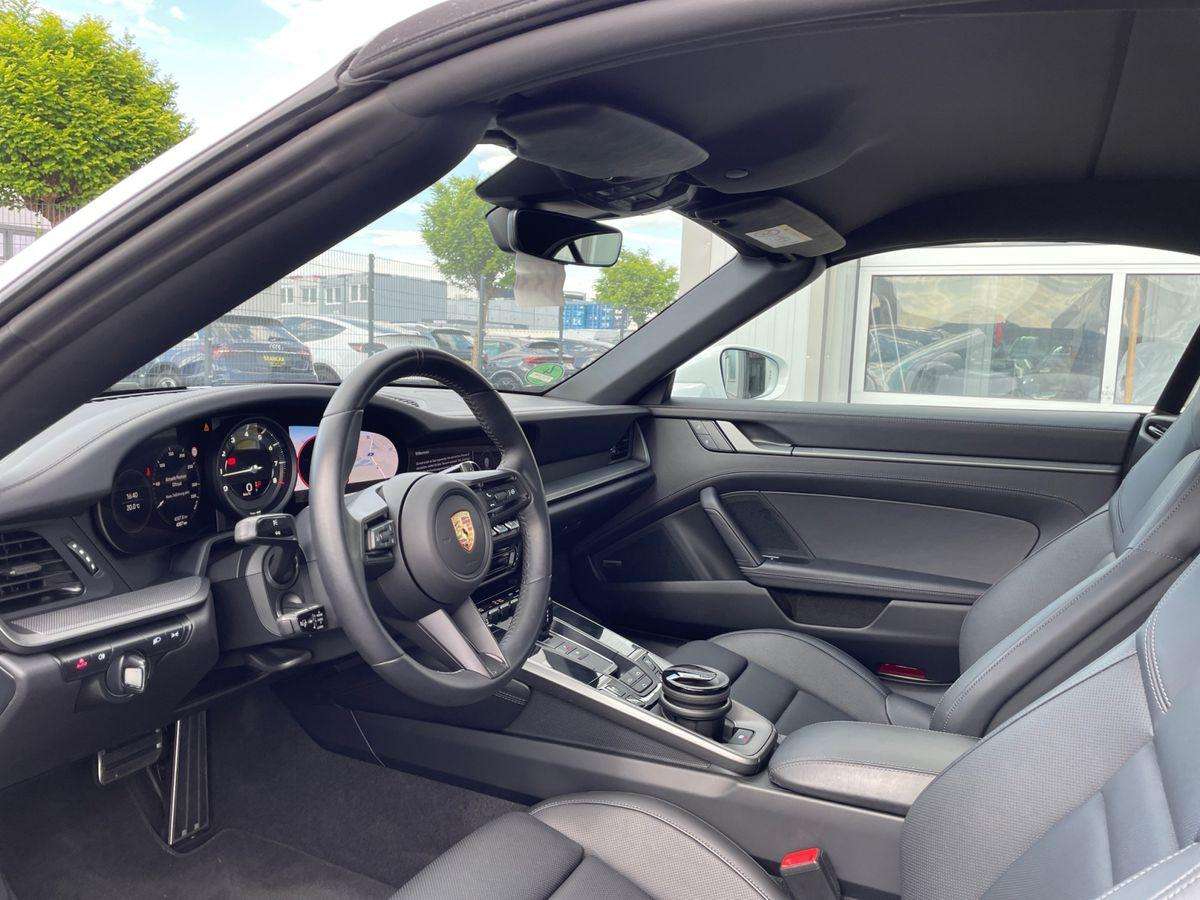 Fahrzeugbild eines Porsche 911