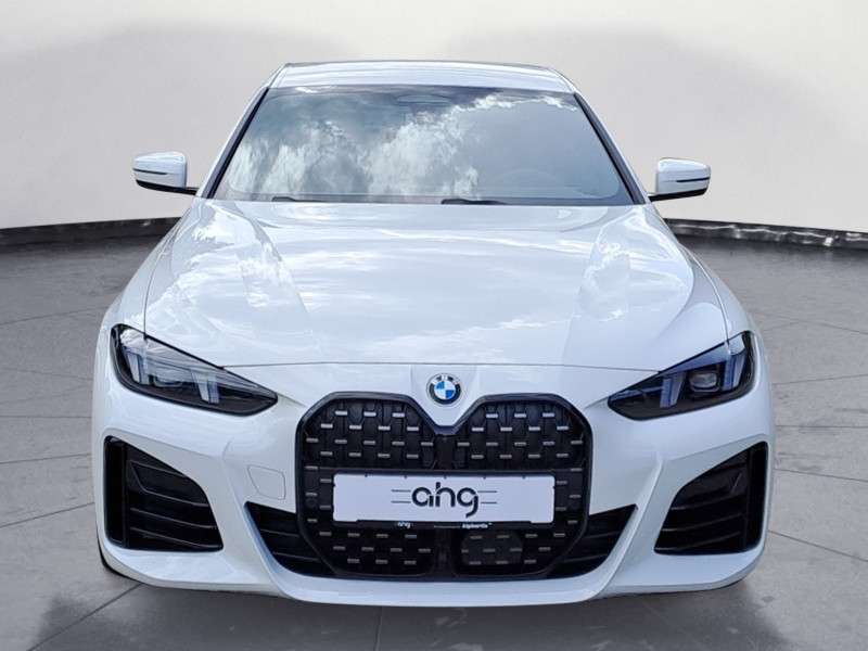 Fahrzeugbild eines BMW 4er-Reihe