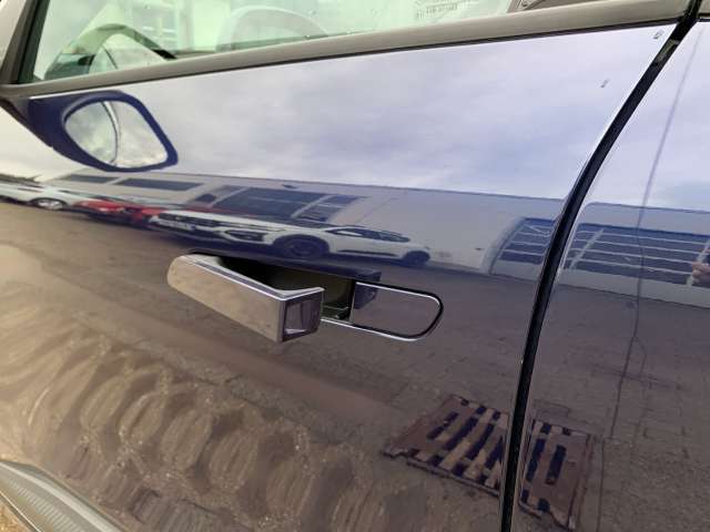 Fahrzeugbild eines Renault Megane E-TECH