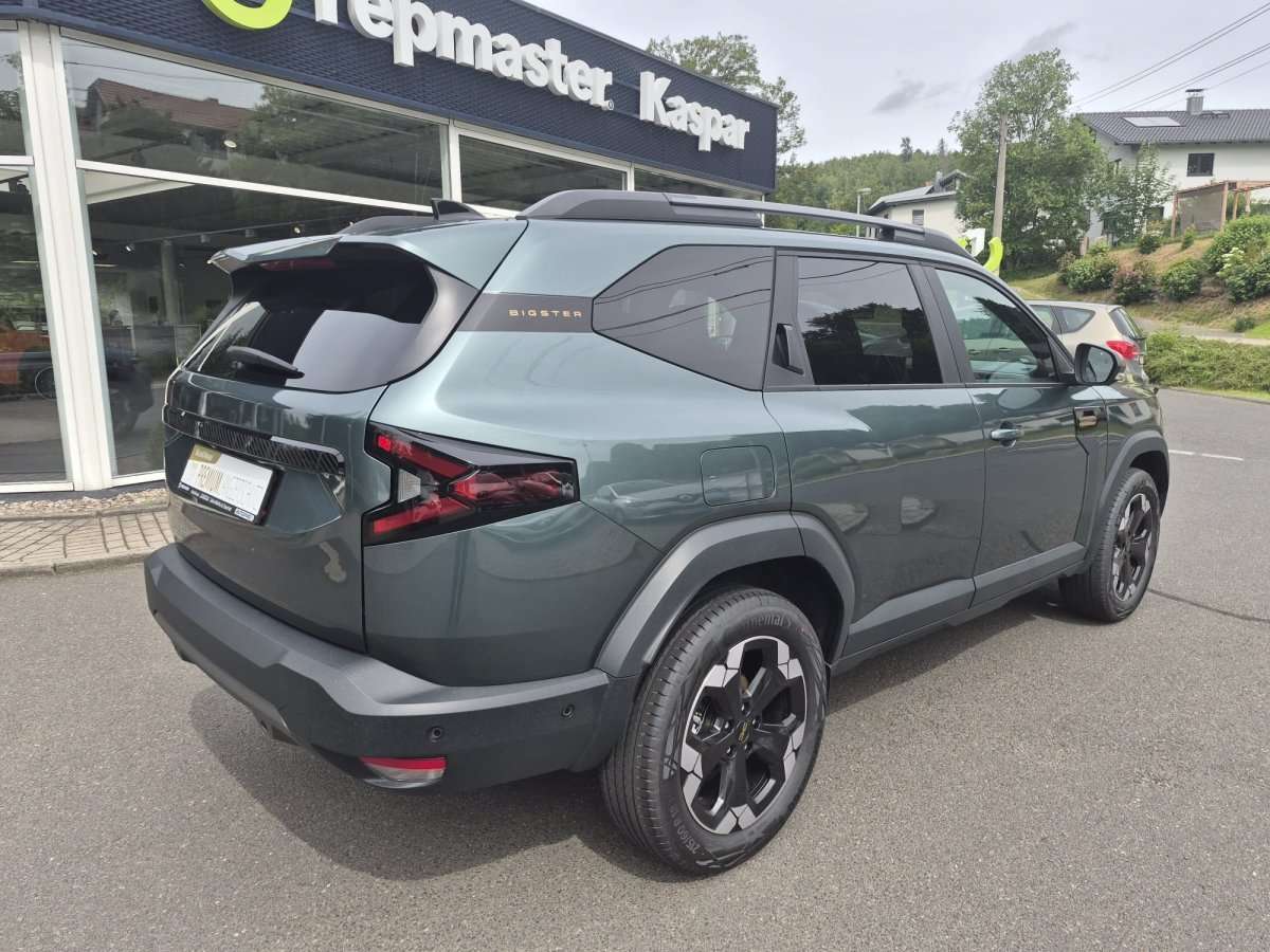 Fahrzeugbild eines Dacia Bigster