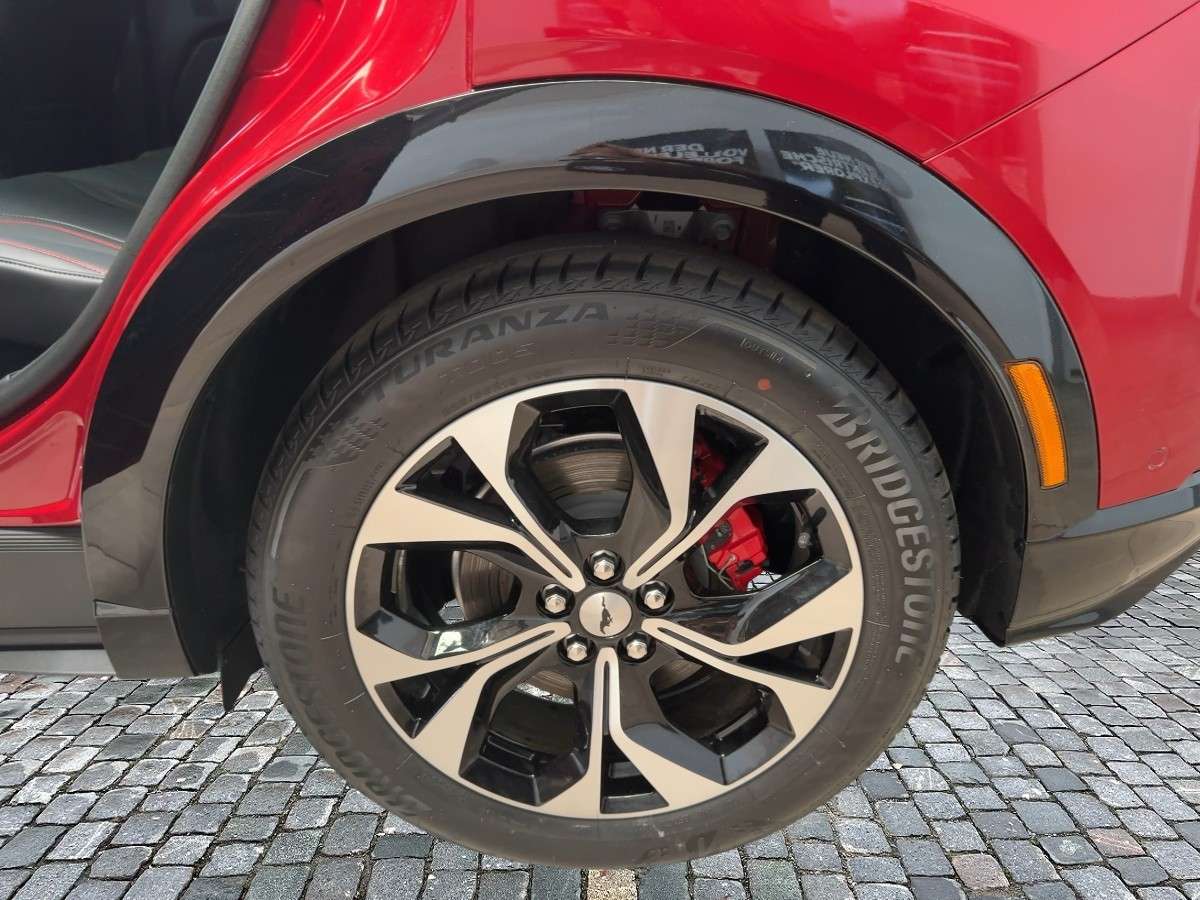 Fahrzeugbild eines Ford Mustang Mach-E