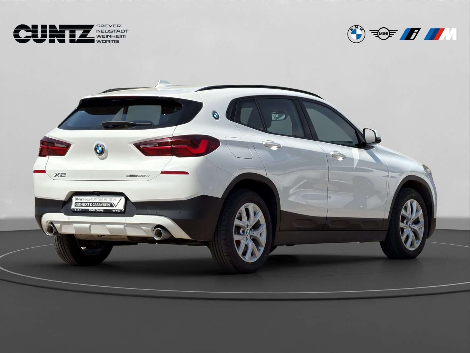 Fahrzeugbild eines BMW X2