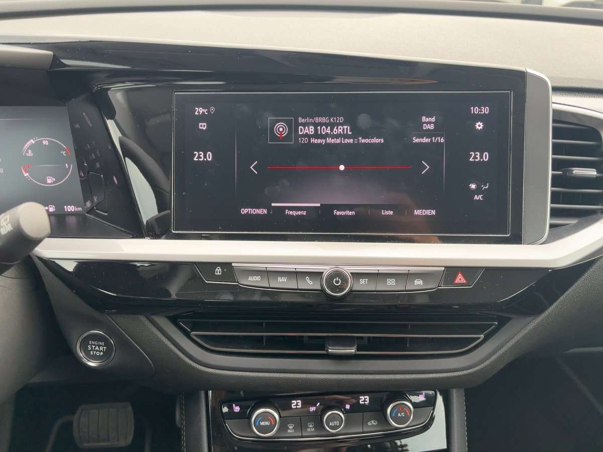 Fahrzeugbild eines Opel Grandland X