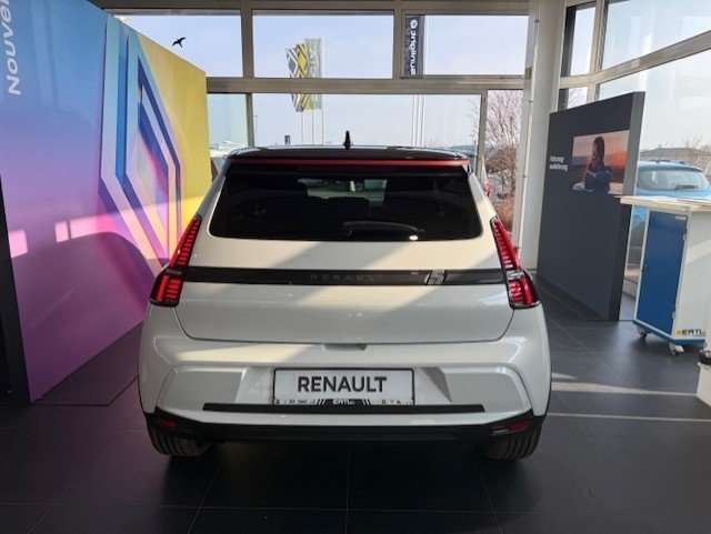 Fahrzeugbild eines Renault 5 E-TECH