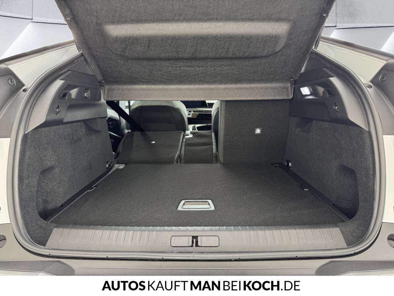 Fahrzeugbild eines Peugeot 3008