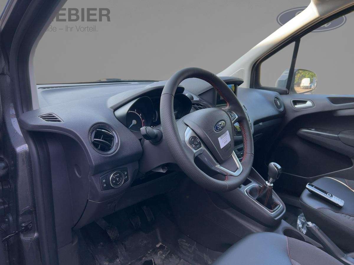 Fahrzeugbild eines Ford Transit Courier