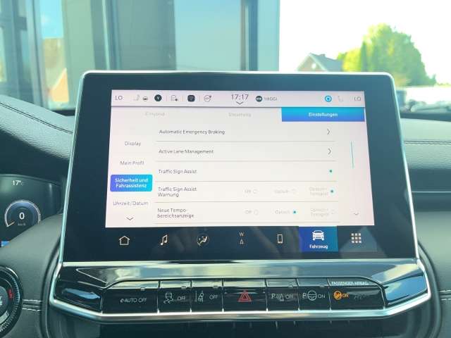 Fahrzeugbild eines Jeep Compass
