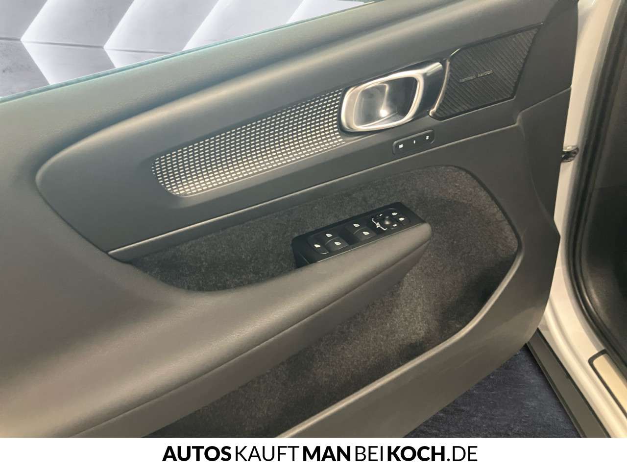 Fahrzeugbild eines Volvo XC40