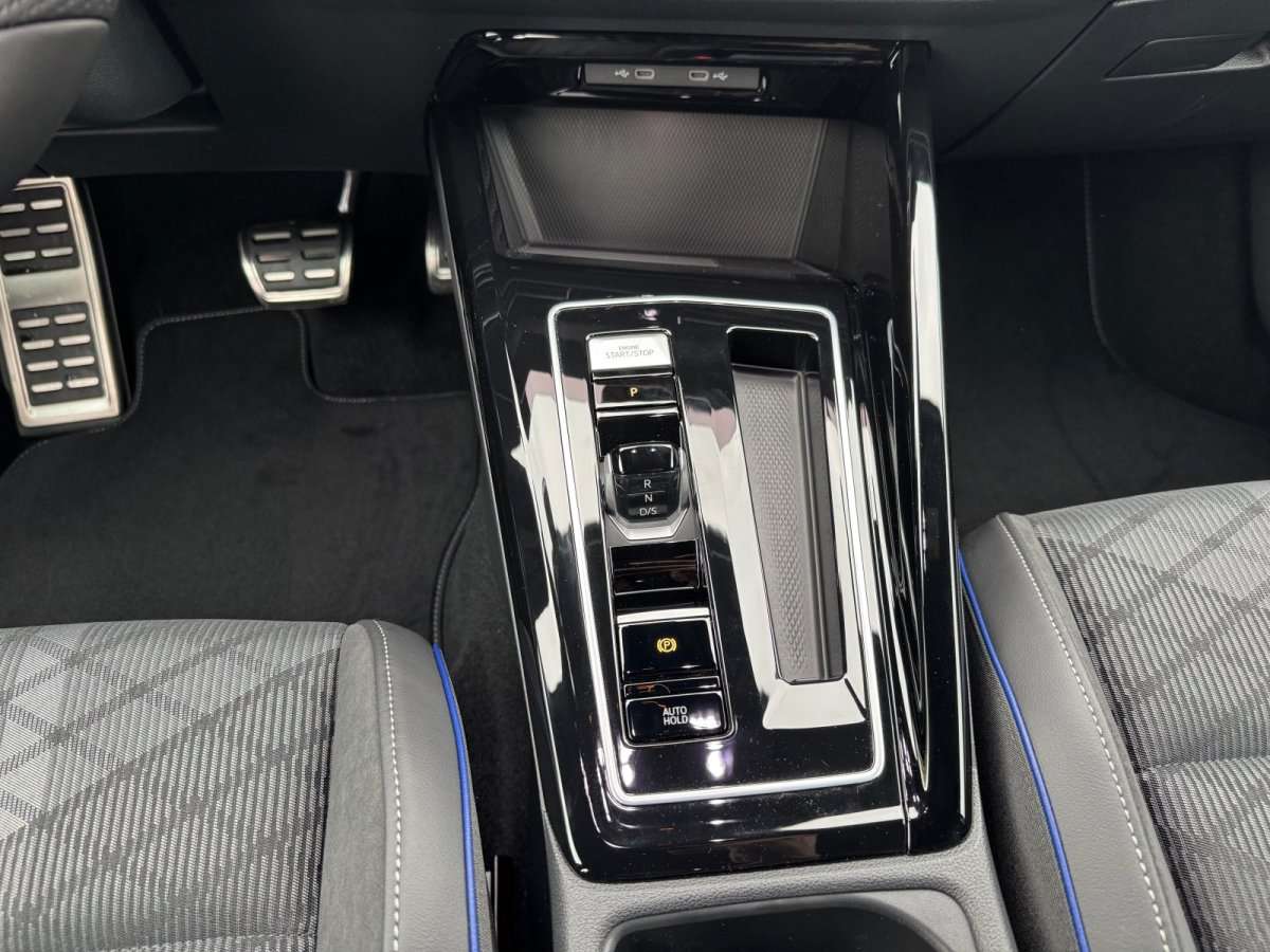 Fahrzeugbild eines Volkswagen Golf