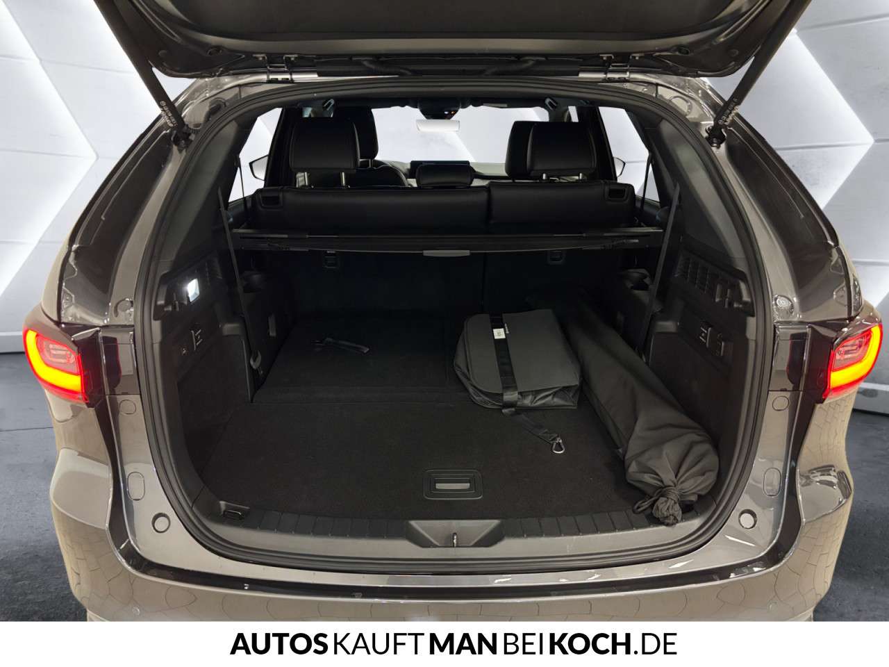 Fahrzeugbild eines Mazda CX-80