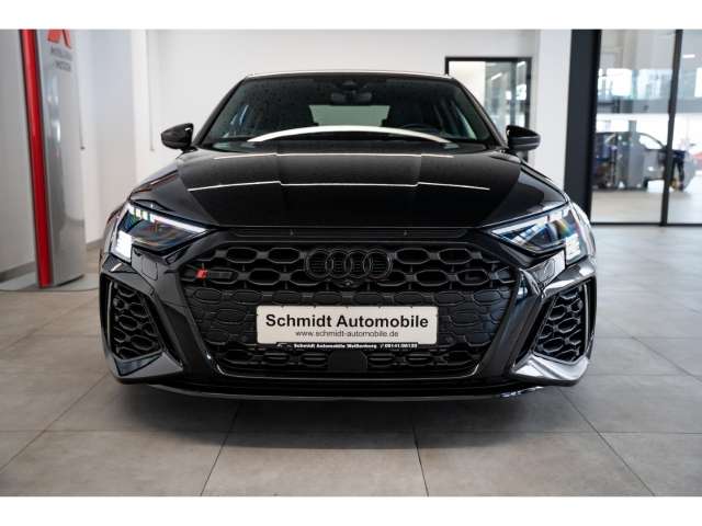 Fahrzeugbild eines Audi RS3