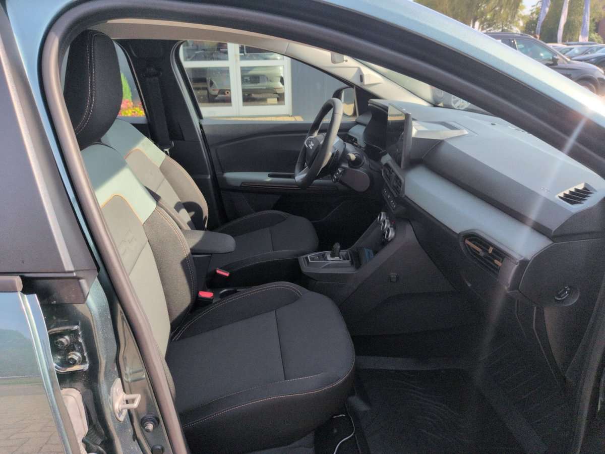 Fahrzeugbild eines Dacia Sandero