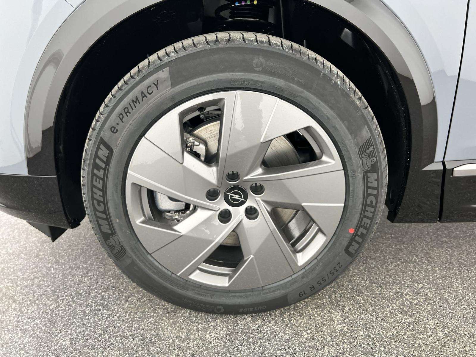 Fahrzeugbild eines Opel Grandland X