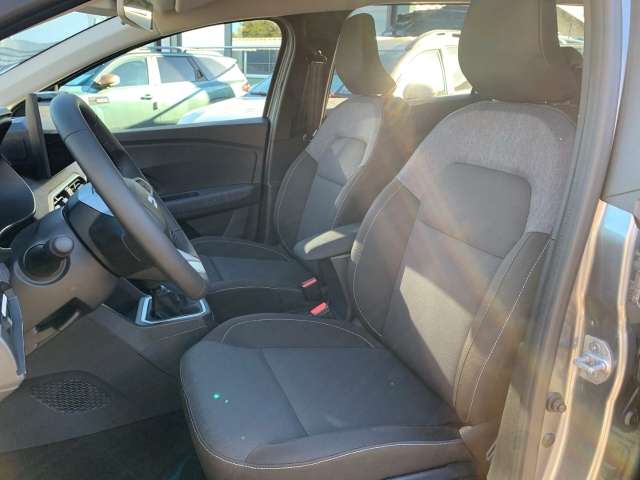 Fahrzeugbild eines Dacia Jogger
