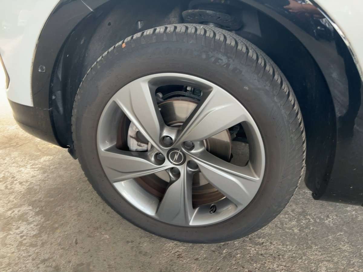 Fahrzeugbild eines Opel Grandland X