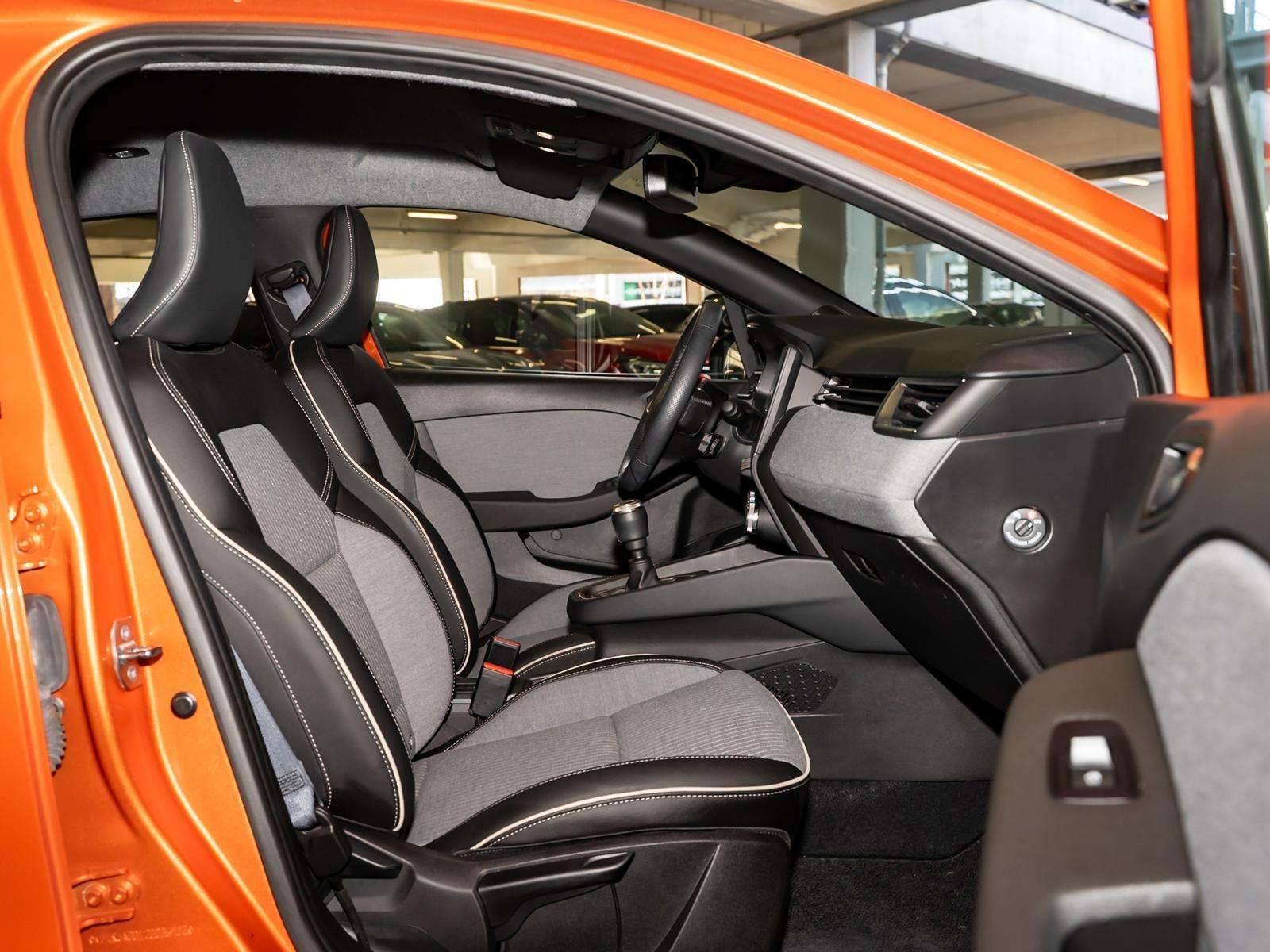 Fahrzeugbild eines Renault Clio