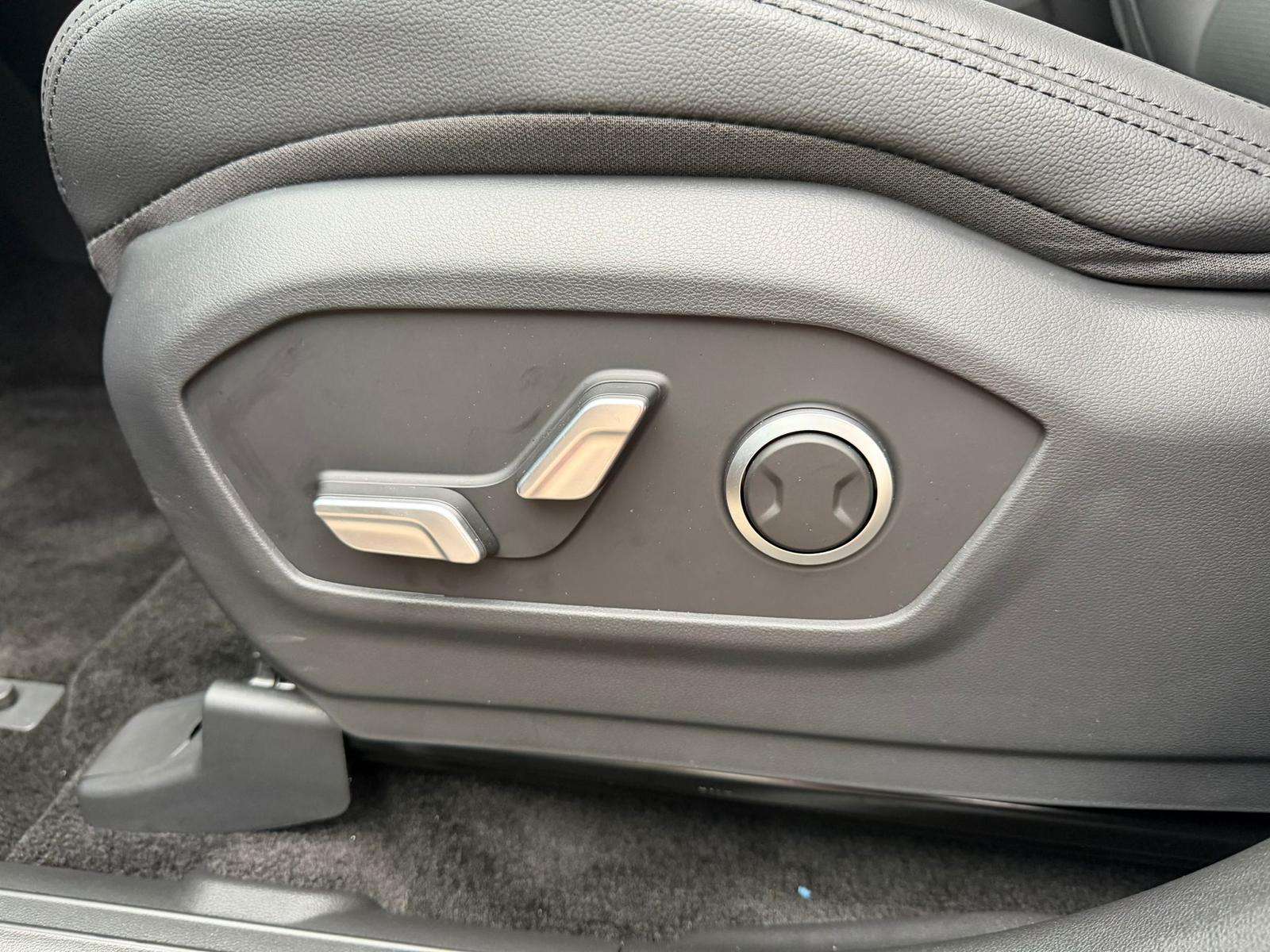 Fahrzeugbild eines Hyundai Santa Fe