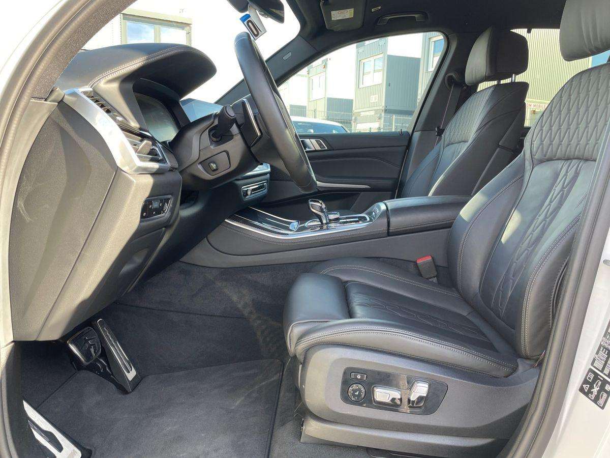 Fahrzeugbild eines BMW X5