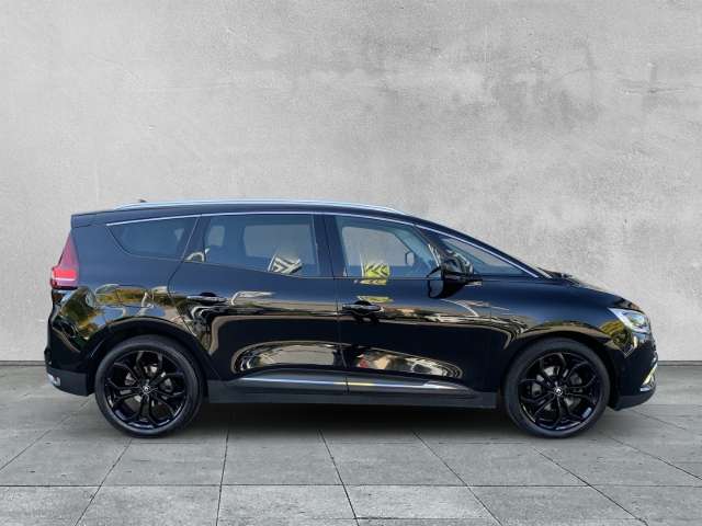 Fahrzeugbild eines Renault Grand Scénic