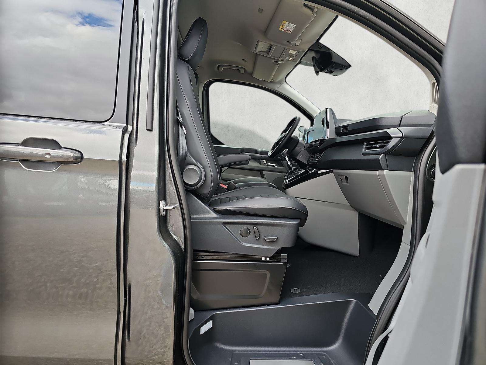 Fahrzeugbild eines Ford Tourneo Custom