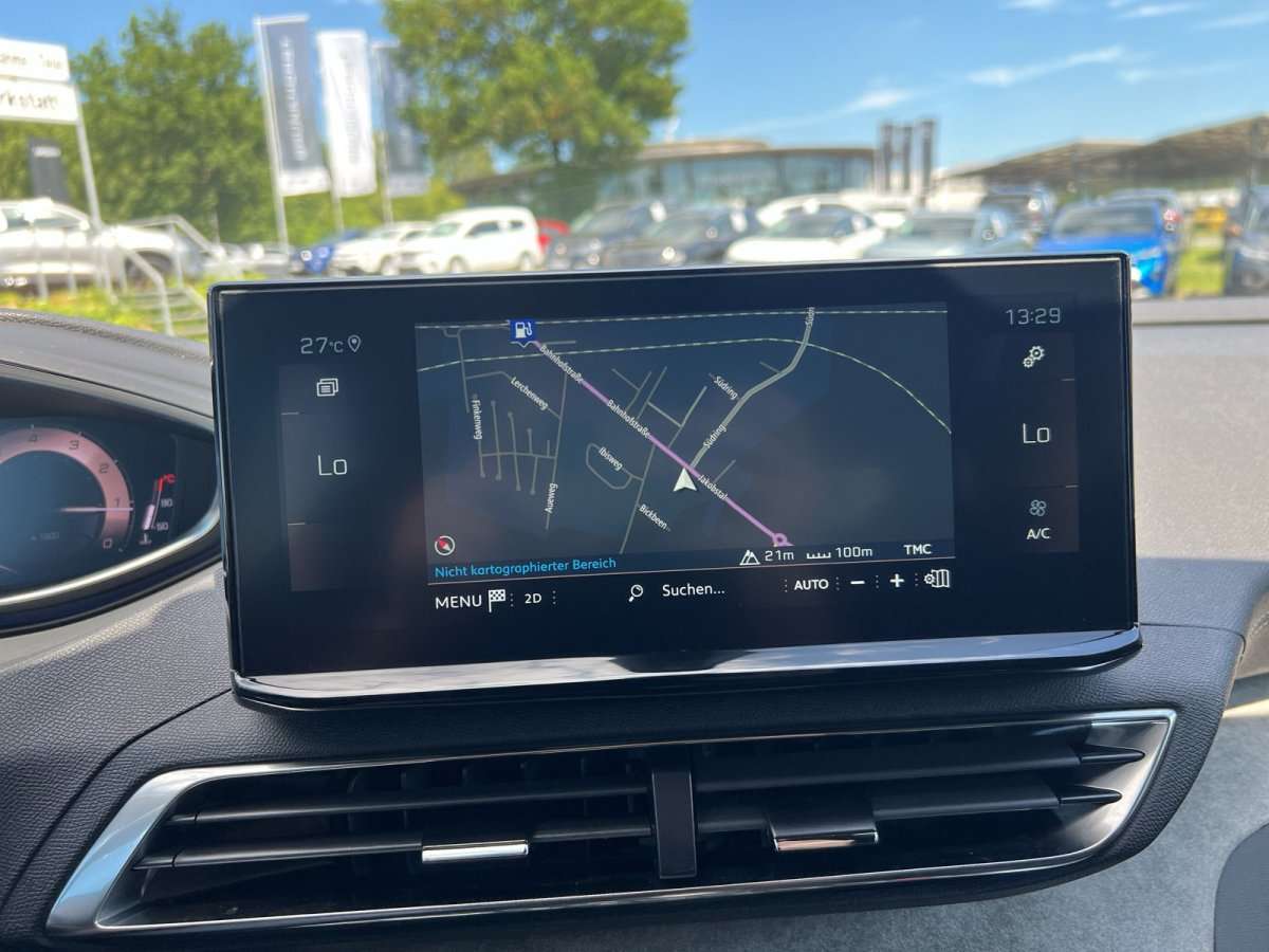 Fahrzeugbild eines Peugeot 3008