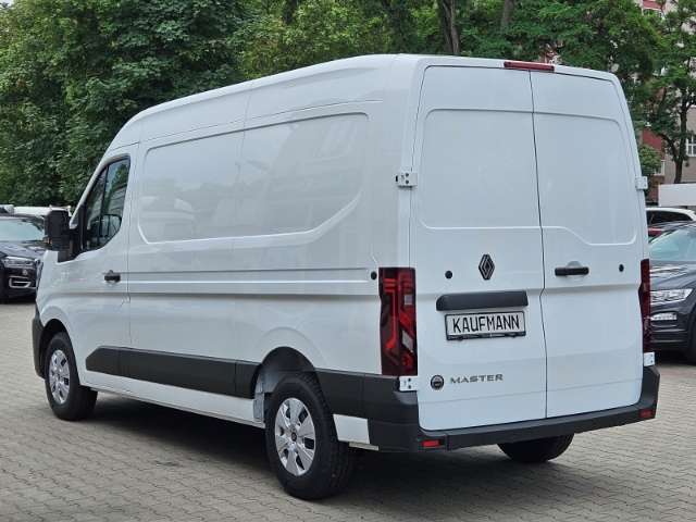 Fahrzeugbild eines Renault Master