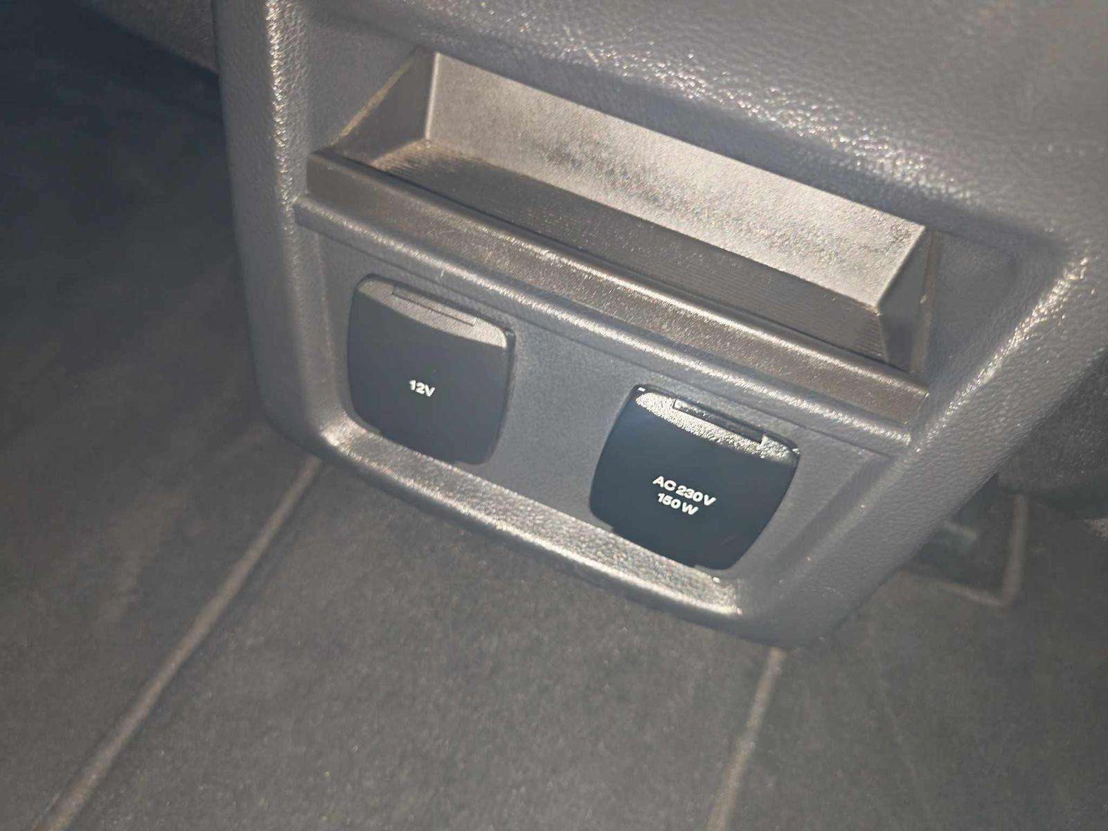 Fahrzeugbild eines Ford S-MAX