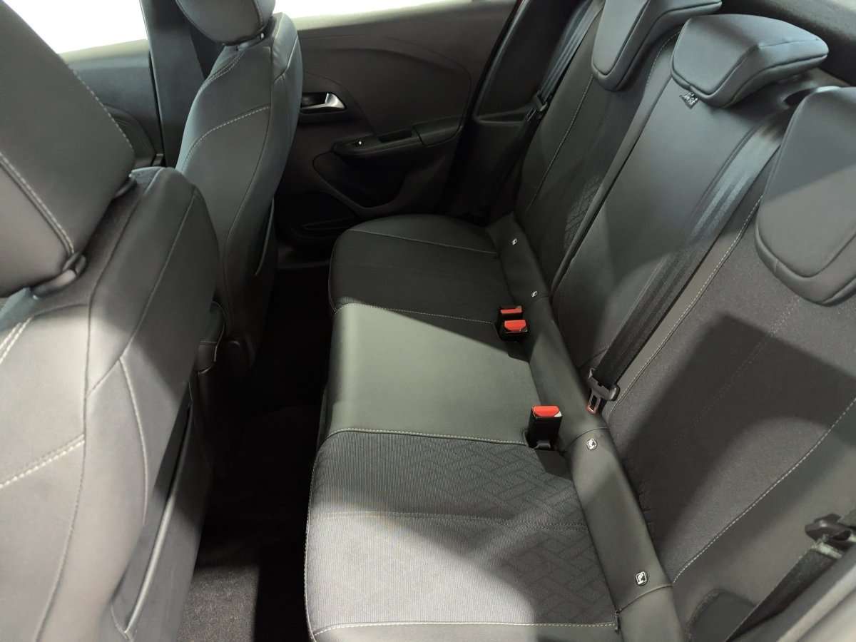 Fahrzeugbild eines Opel Corsa
