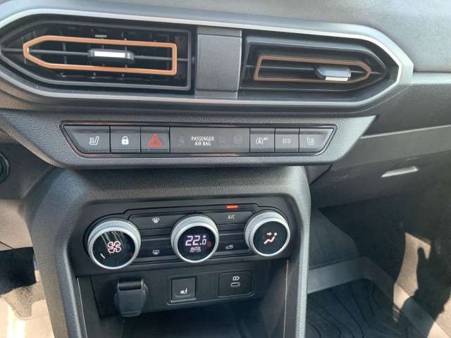 Fahrzeugbild eines Dacia Jogger