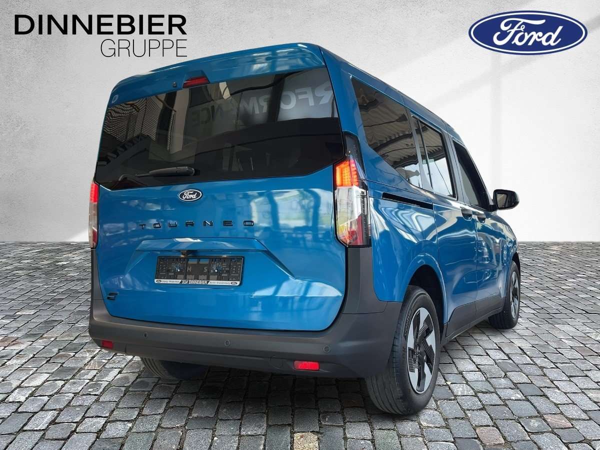 Fahrzeugbild eines Ford Tourneo Courier