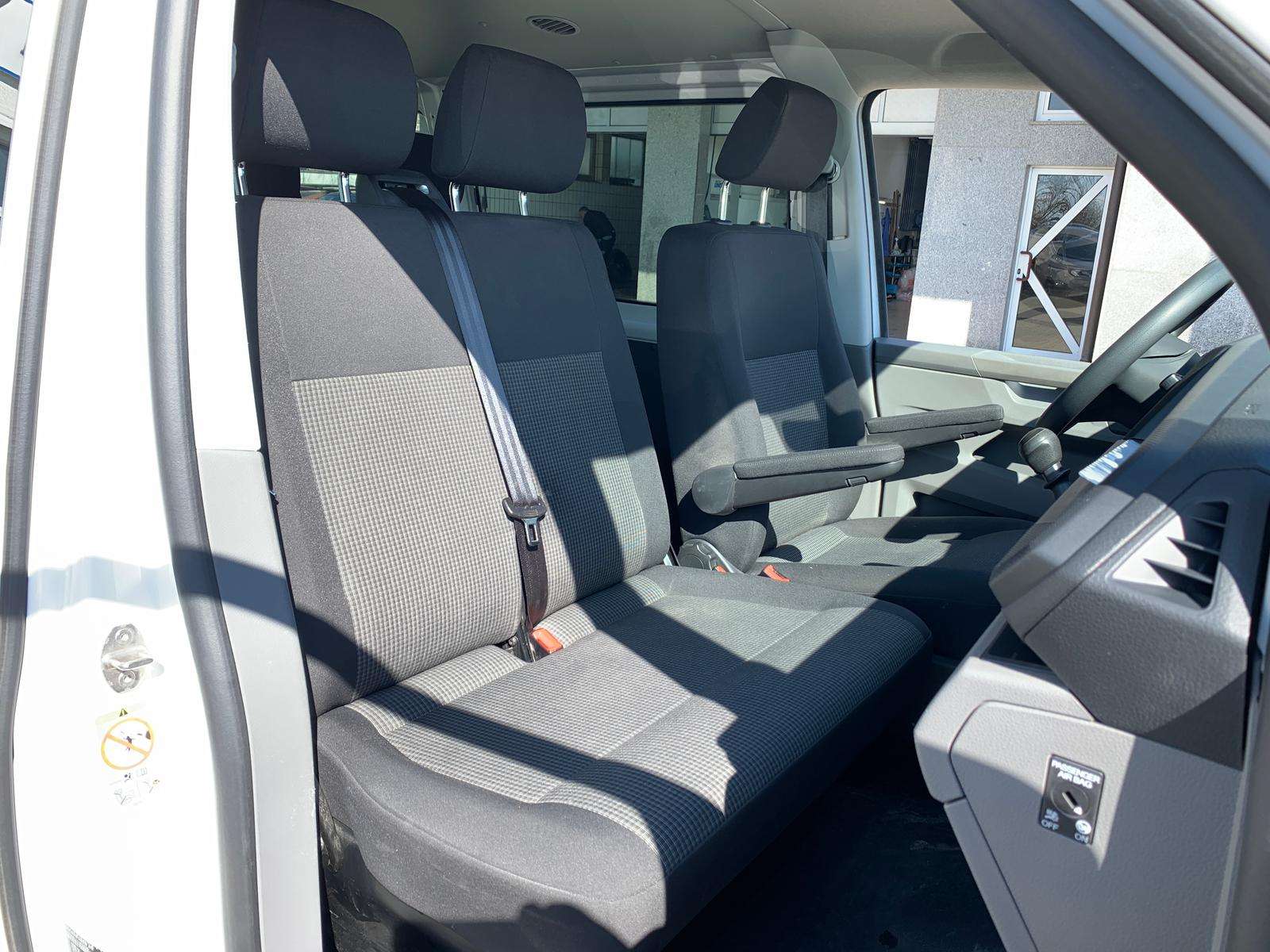 Fahrzeugbild eines Volkswagen Transporter