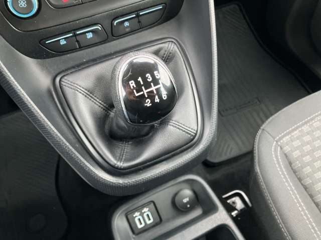 Fahrzeugbild eines Ford Tourneo Connect