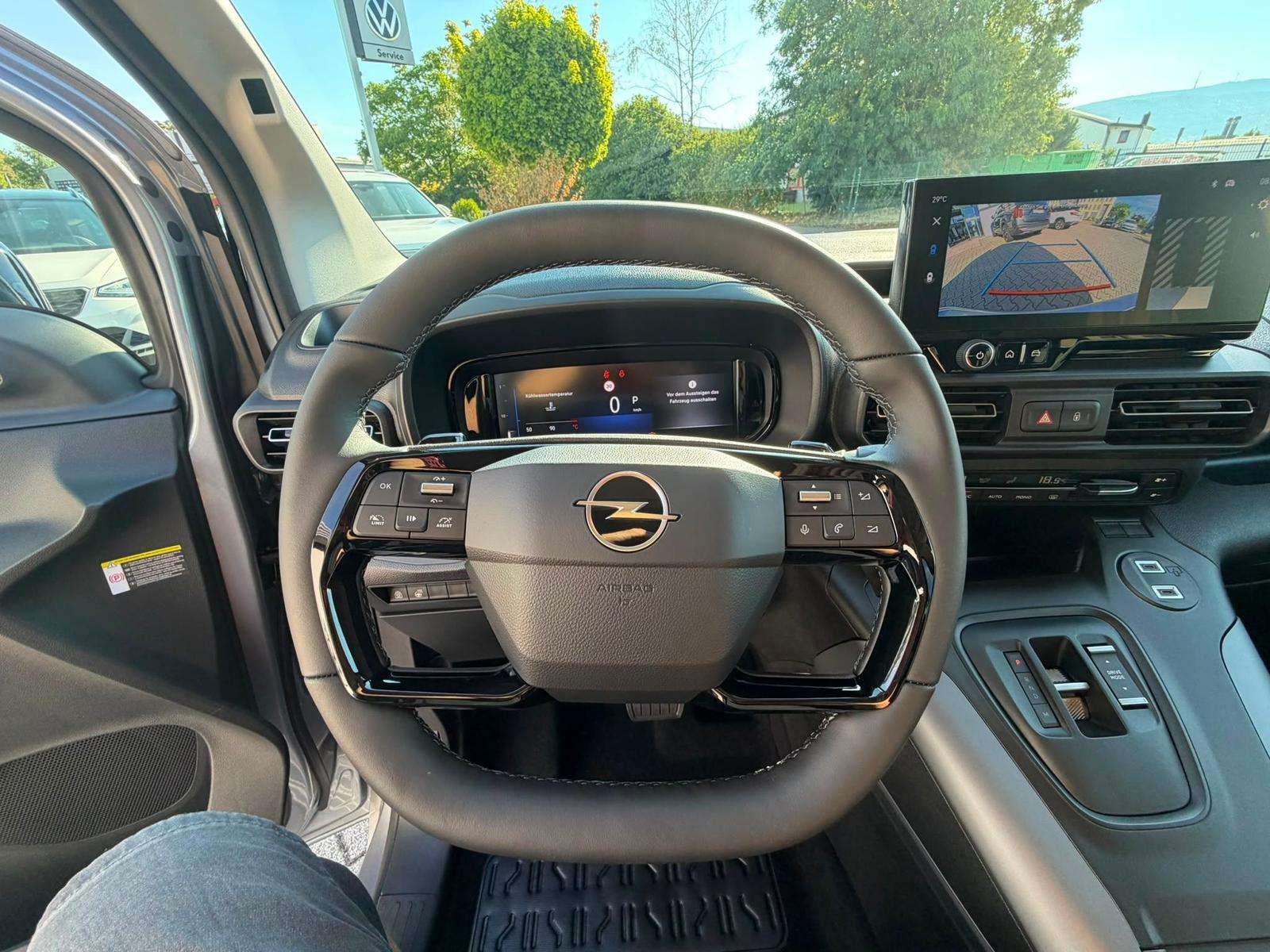 Fahrzeugbild eines Opel Combo Life