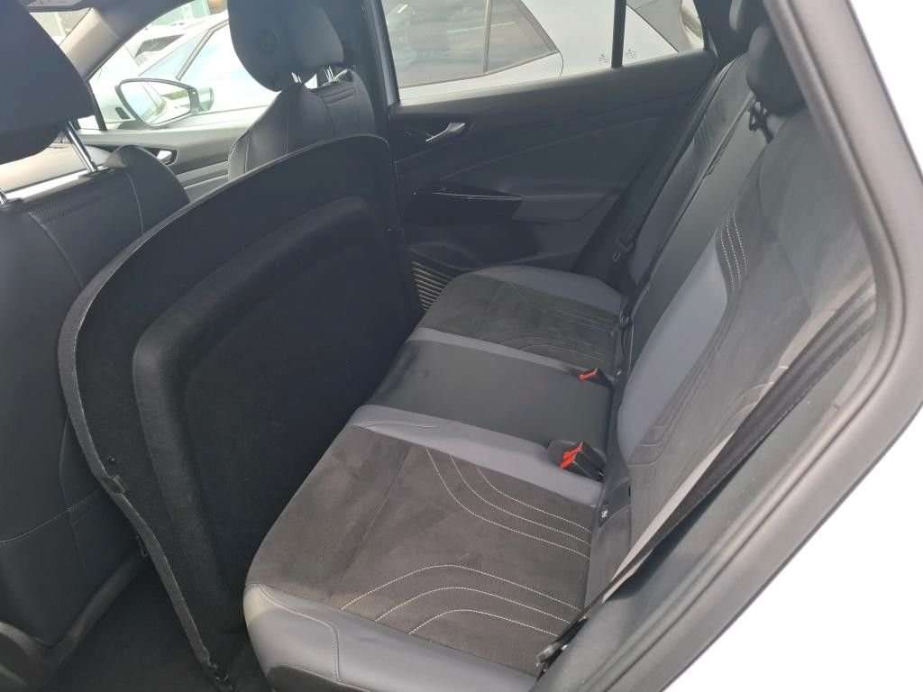 Fahrzeugbild eines Volkswagen ID.5