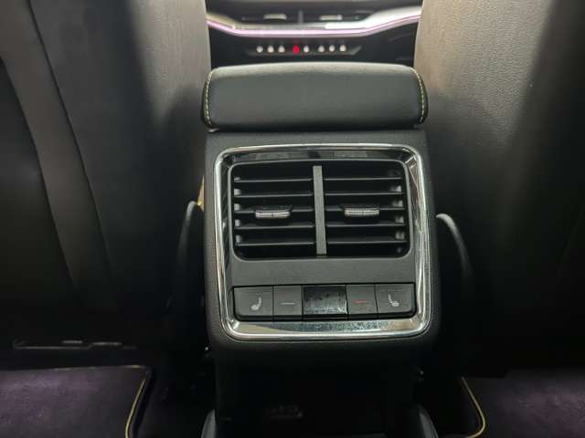 Fahrzeugbild eines Skoda ENYAQ