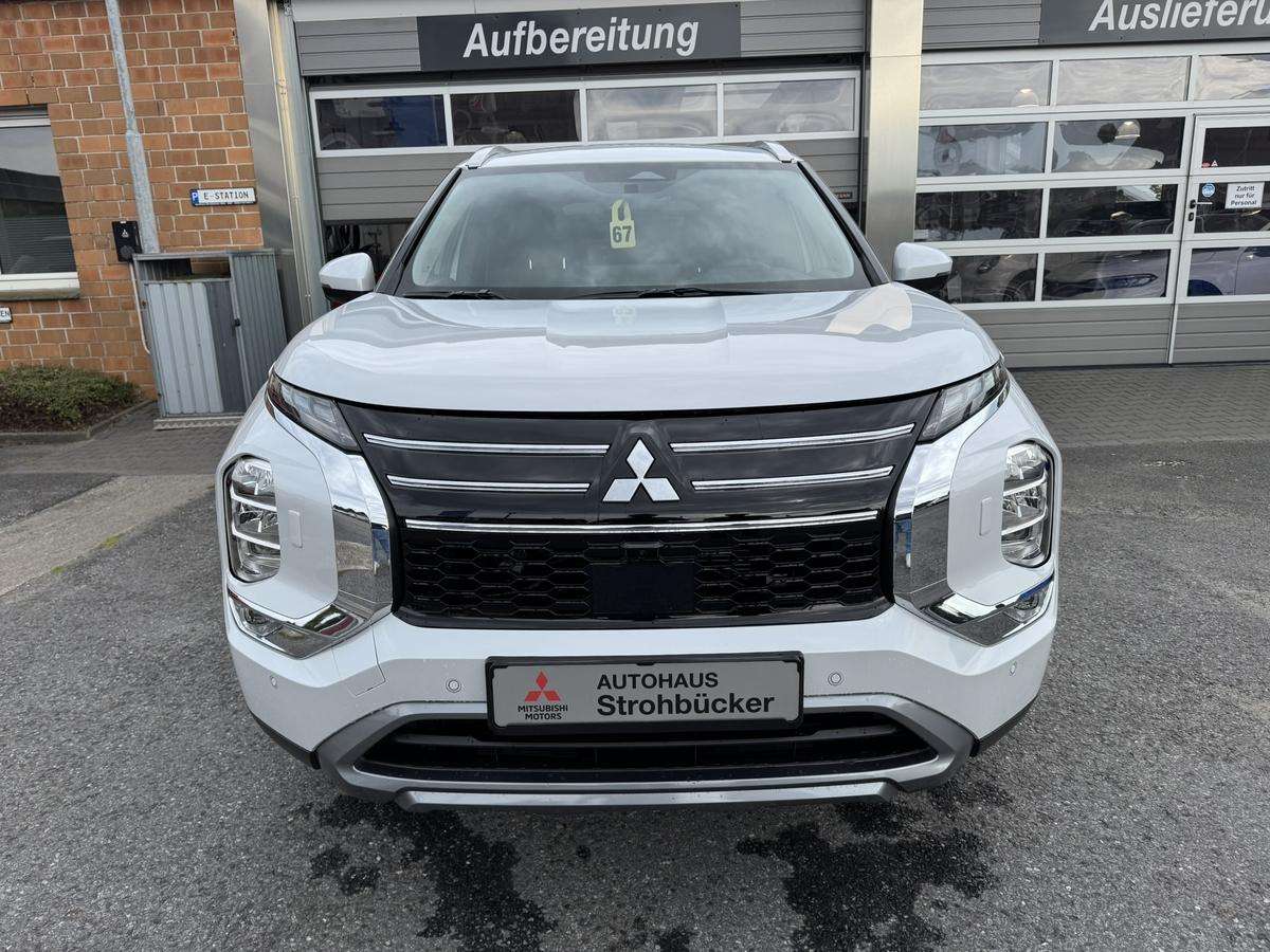 Fahrzeugbild eines Mitsubishi Outlander