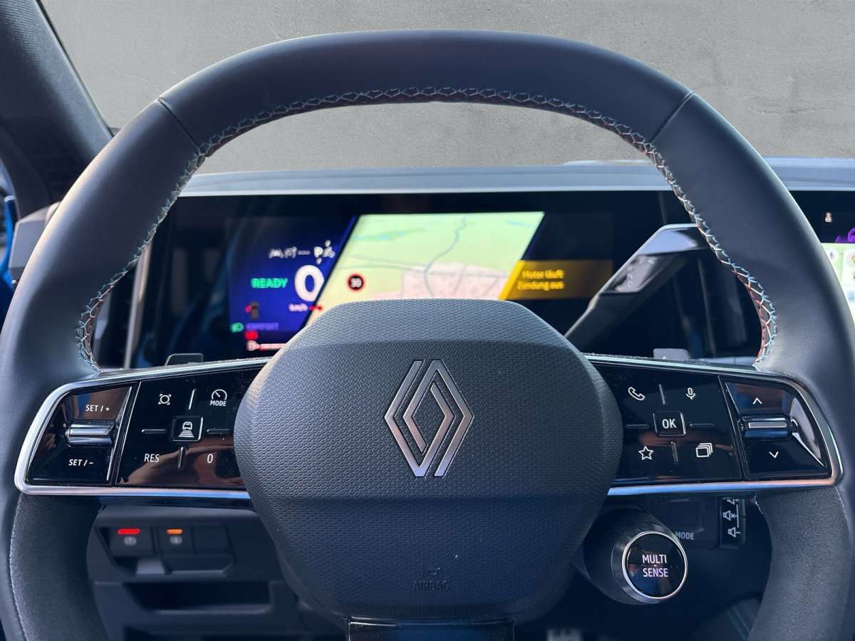 Fahrzeugbild eines Renault Rafale
