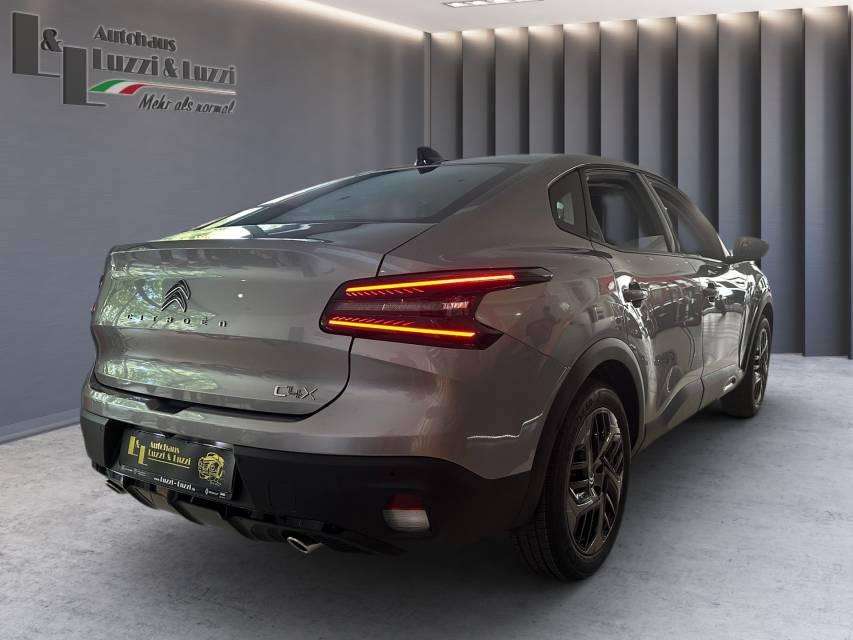 Fahrzeugbild eines Citroën C4 X