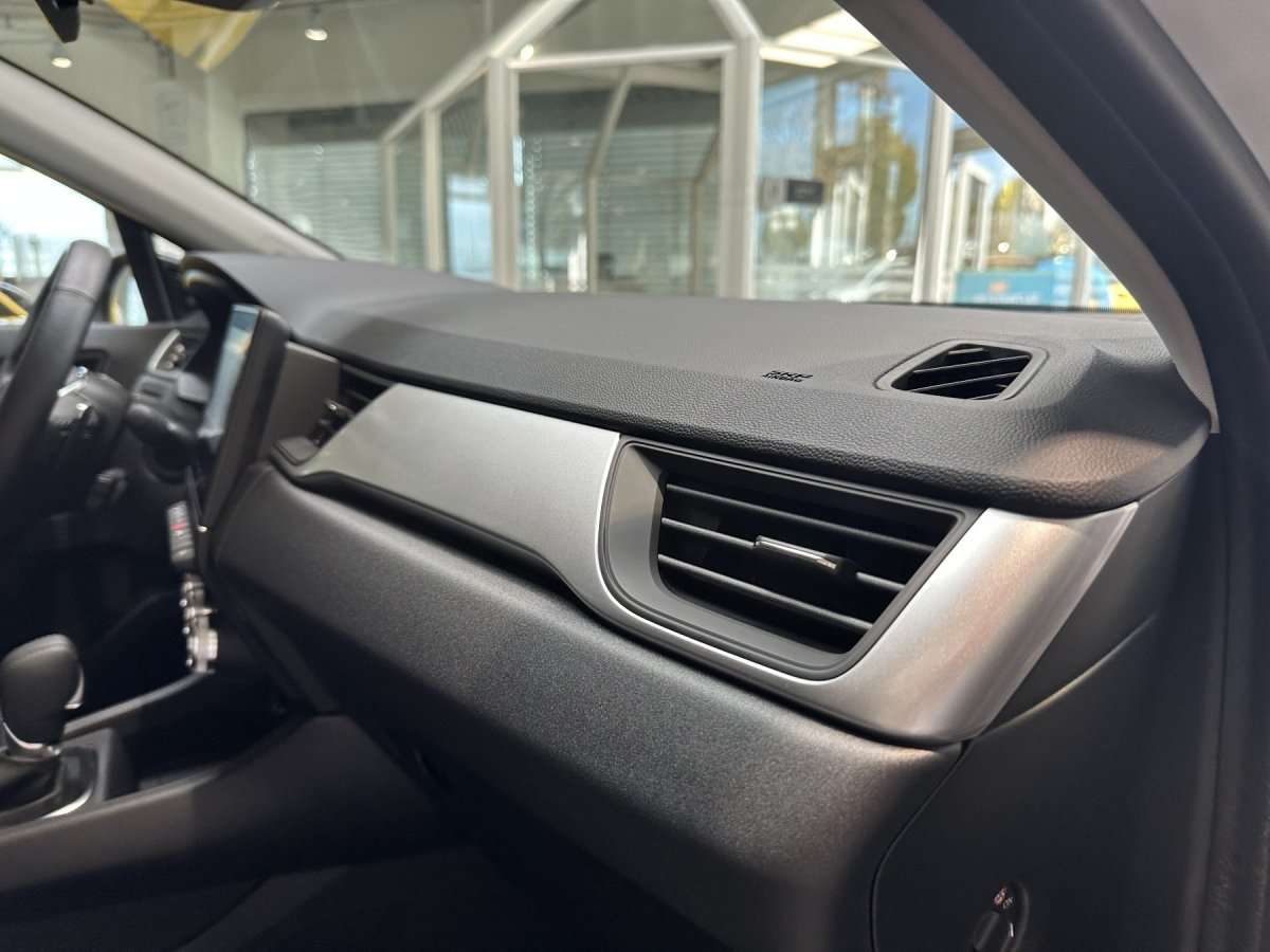 Fahrzeugbild eines Renault Captur