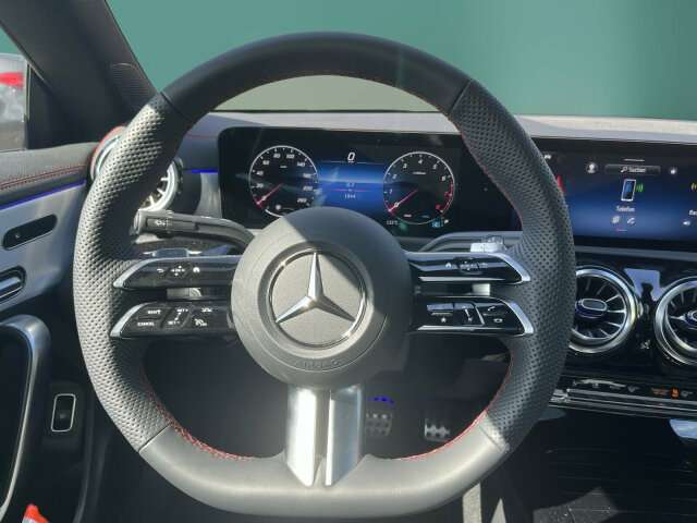 Fahrzeugbild eines Mercedes-Benz CLA
