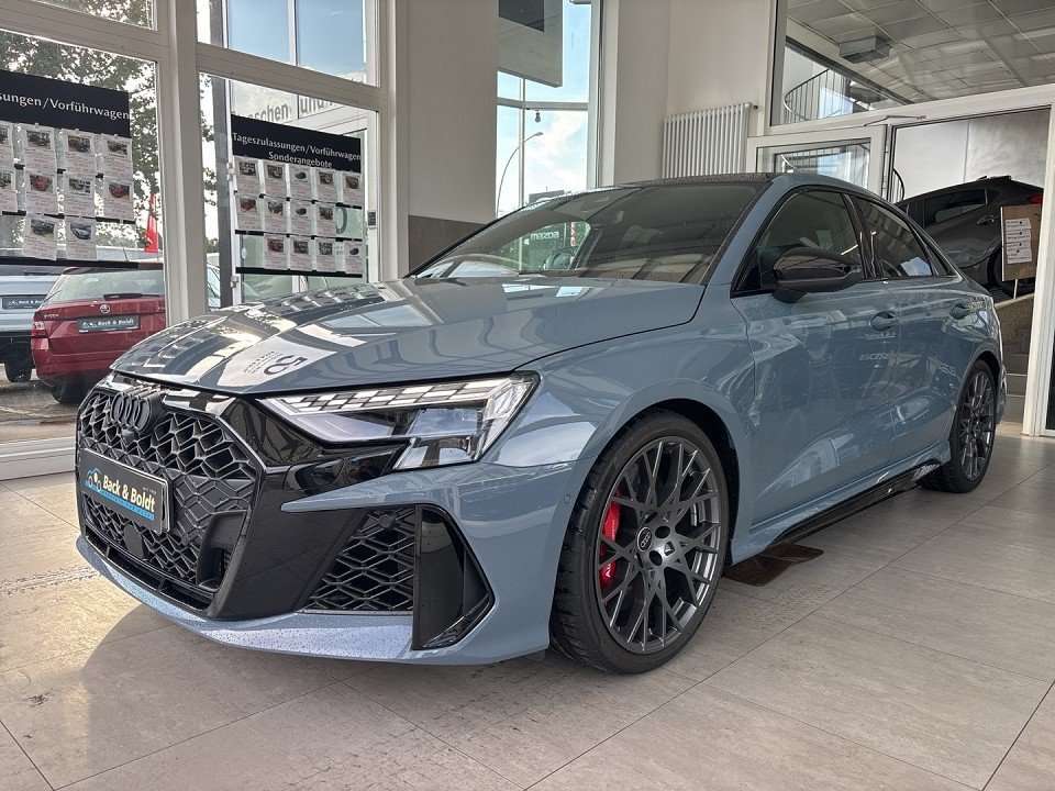 Fahrzeugbild eines Audi RS3