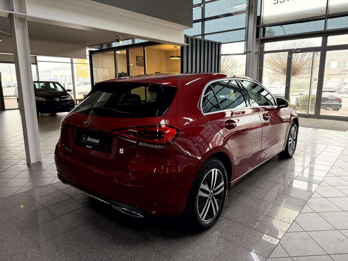 Fahrzeugbild eines Mercedes-Benz A-Klasse