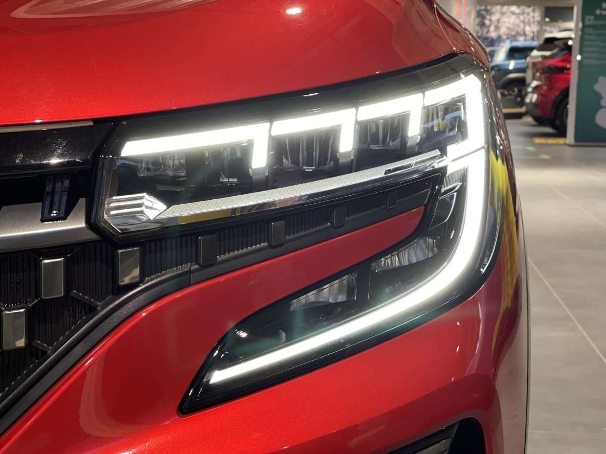 Fahrzeugbild eines Renault Austral